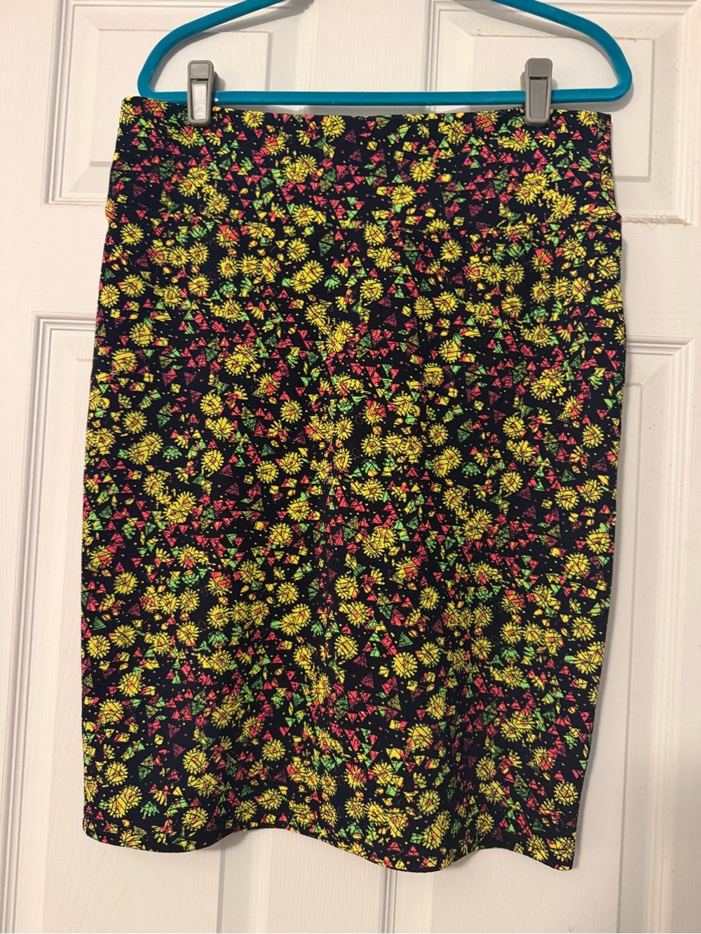 LuLaRoe Floral Cassie Skirt